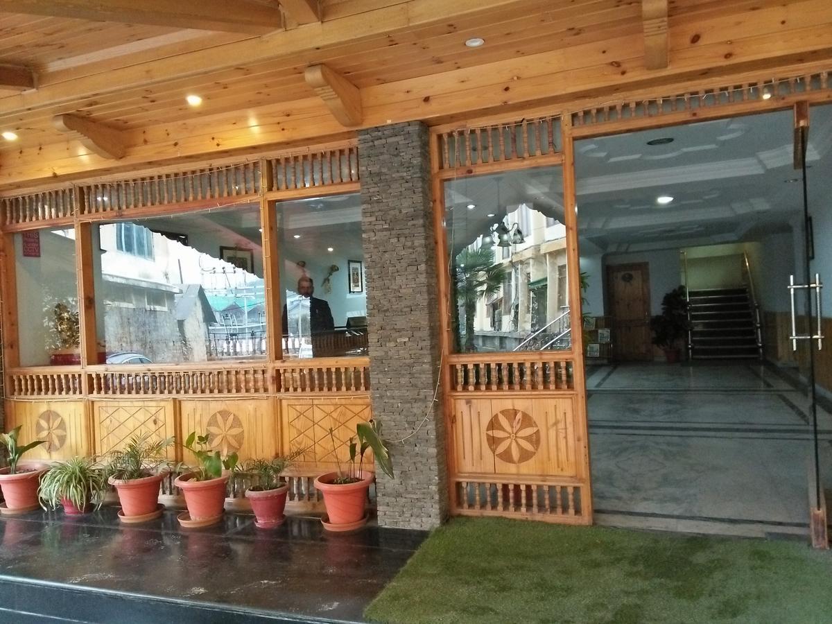 The Shivalik Hotel Manali  Exterior photo