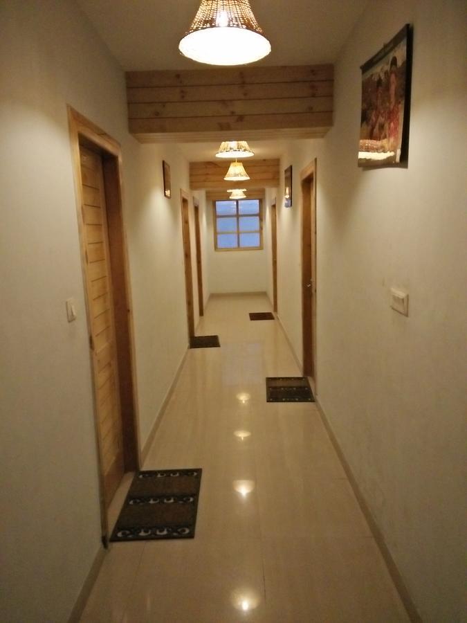 The Shivalik Hotel Manali  Exterior photo