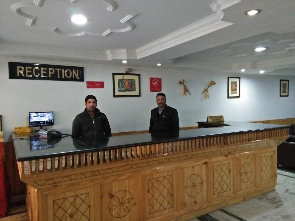 The Shivalik Hotel Manali  Exterior photo